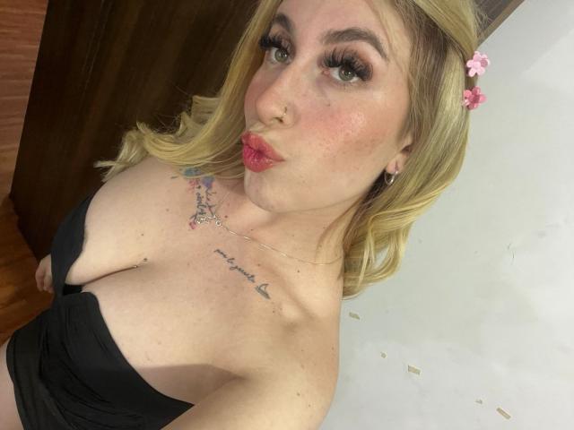 SammyViolet - Live porn &amp; sex cam - 27634478