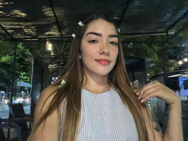 SharonKlart - Live porn &amp; sex cam - 27635857