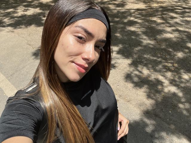 SharonKlart - פורנו בשידור חי ומצלמת סקס - 27635864