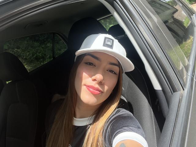 SharonKlart - Live porn &amp; sex cam - 27635934