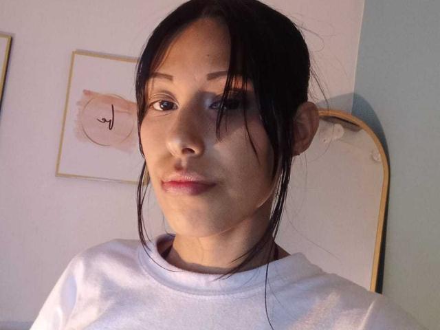 SkinnyNeighbour - ライブポルノ&amp;セックスカム - 27636837