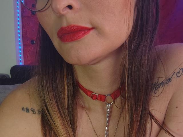 SachaClinford - Live sex cam - 27639035
