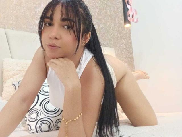 AliceSmity - Live porn &amp; sex cam - 27639126