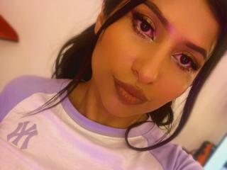 ZarayWhitmore - Sexe cam en vivo - 27640540