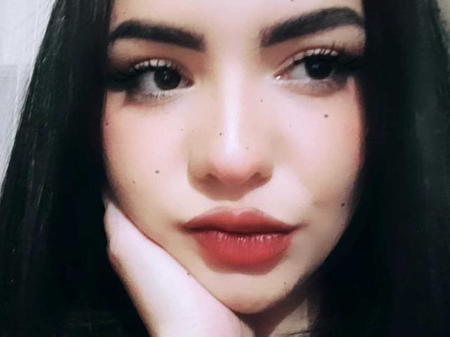 ValeriJoness - Live porn &amp; sex cam - 27640771