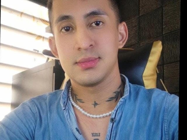 MichelSalvatore - Live porn &amp; sex cam - 27641212