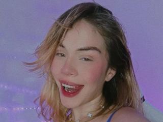 EmmaRiveraa - Live porn &amp; sex cam - 27642024