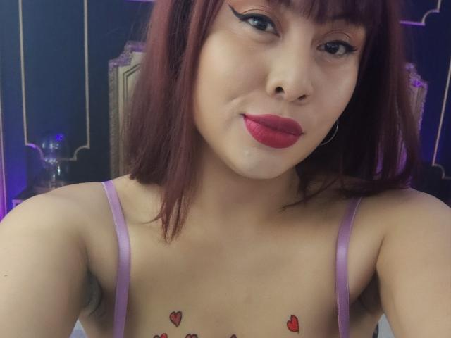 NoemiThornee - Live porn &amp; sex cam - 27642570