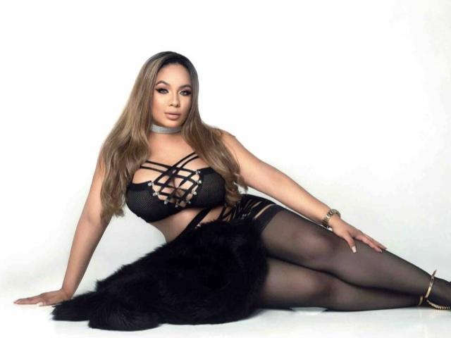 GoddessMiller - Live porn &amp; sex cam - 27649409