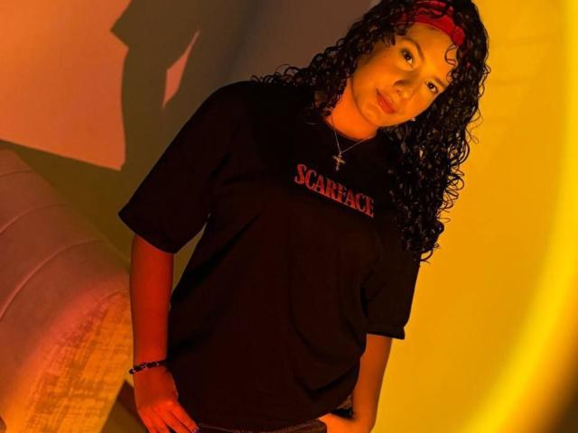 RachellBeaumont - Porno na żywo i seks kamera - 27651810