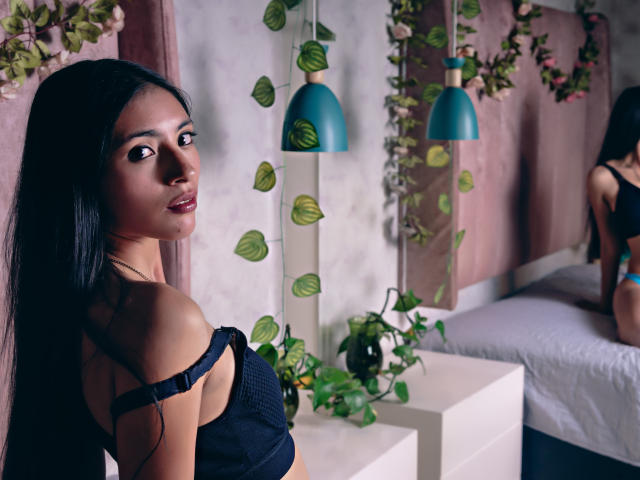 AlanaMoore - Live porn &amp; sex cam - 27659748