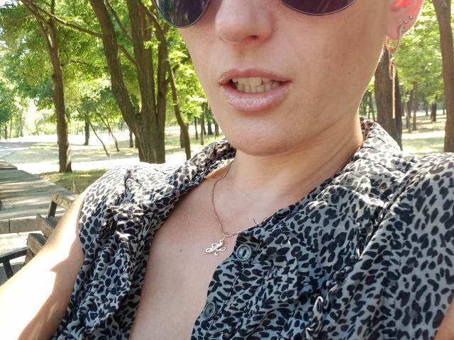 BellaJulls - сексуальная веб-камера в реальном времени - 27665075