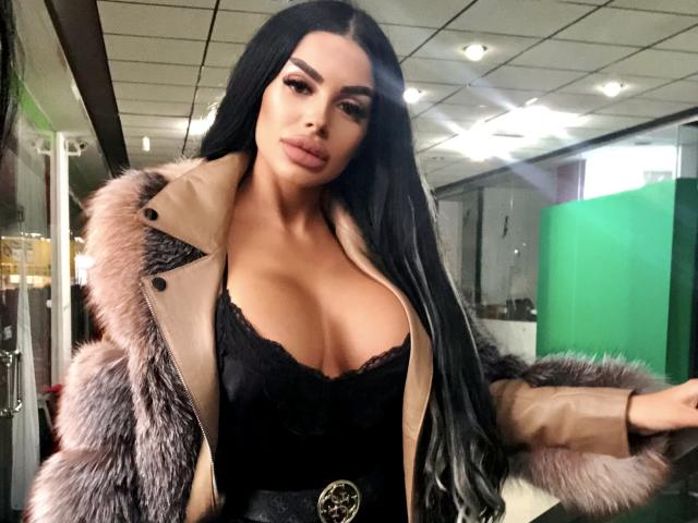 RossaIsabella - Sexe cam en vivo - 27667140