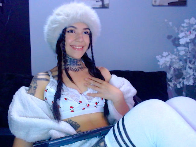 Ianniegz - Live porn &amp; sex cam - 27667749