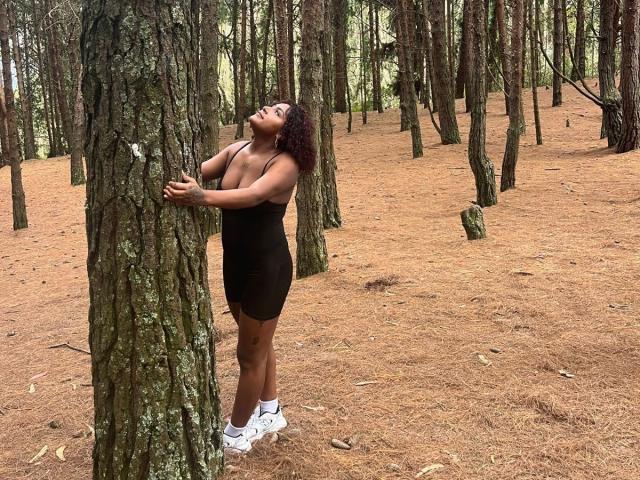 AmberQueeny - פורנו בשידור חי ומצלמת סקס - 27668883