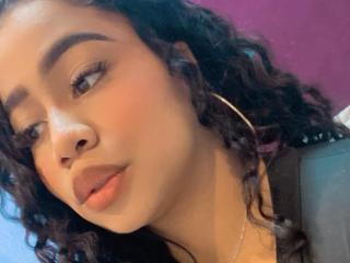 SofiFoxy69 - Live porn &amp; sex cam - 27669429