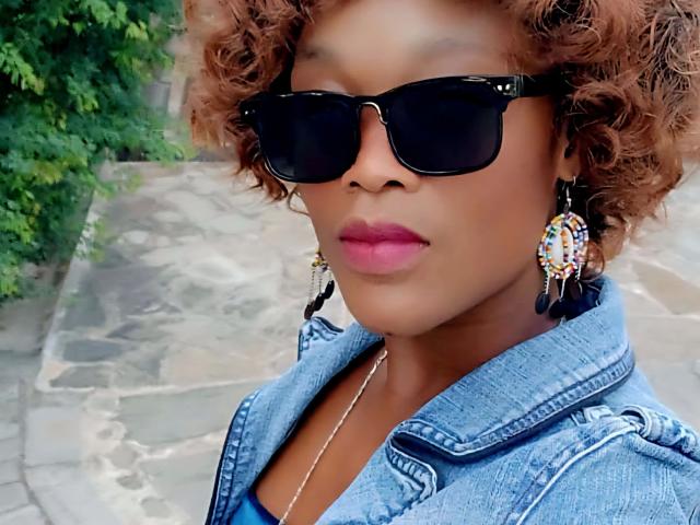 Malaika-hot - сексуальная веб-камера в реальном времени - 27669576