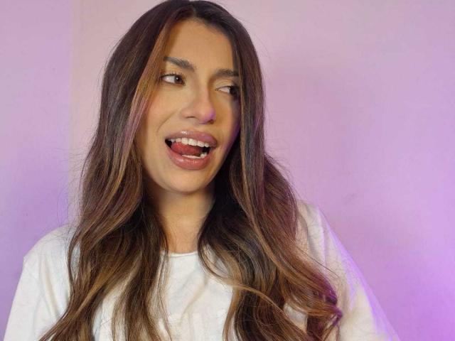 AmaiaSalvatoree - Live porn &amp; sex cam - 27680258