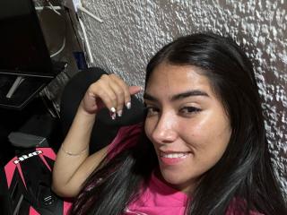 SharonKlart - Live porn &amp; sex cam - 27683079