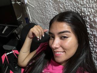 SharonKlart - Live porn &amp; sex cam - 27683086