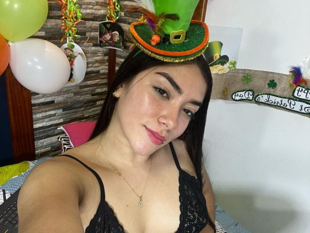 SharonKlart - Live sex cam - 27683296