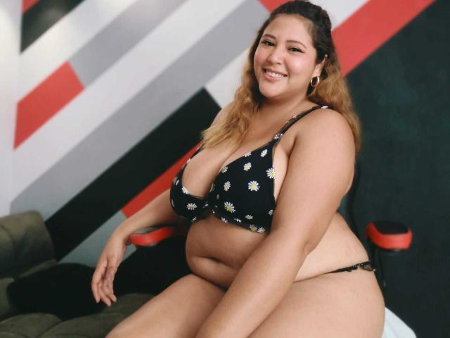 IamAhYours - Live porn &amp; sex cam - 27684402