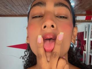 查看NatalyBlonder的详细信息