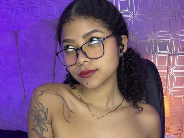 MistresSamanta - Live sex cam - 27689267