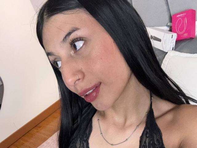 SophieBeaumont - Live porn &amp; sex cam - 27692193