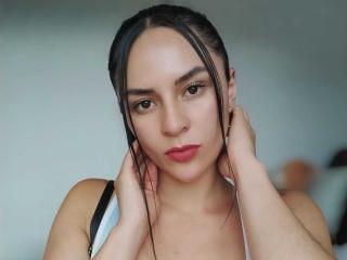 Ver la ficha detallada de HayleeWaner