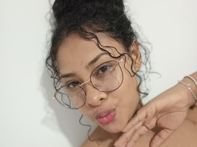 KaylaRoss - Live sex cam - 27695553