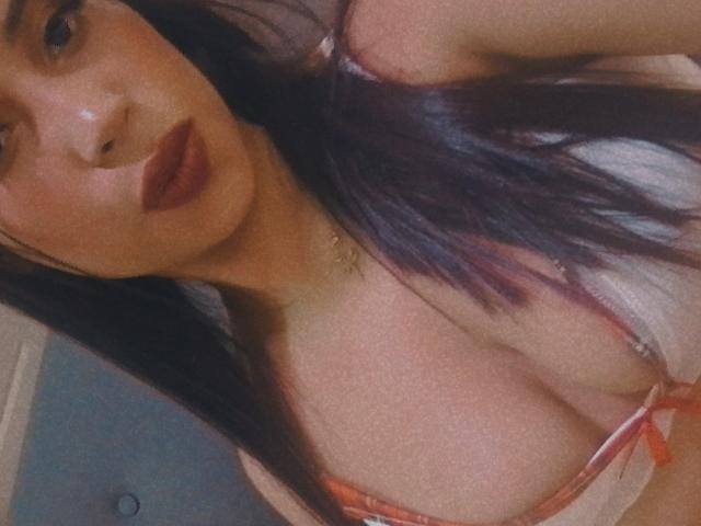 SusiLopez - Porno na żywo i seks kamera - 27697065