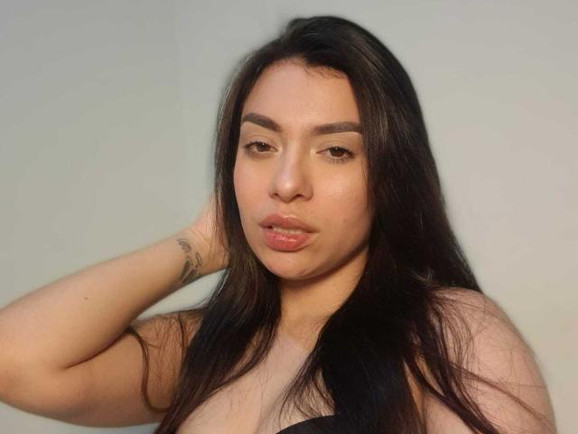 AmaiaSalvatoree - Live sex cam - 27699830