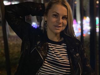 BelleLisaG - Live sex cam - 27702945