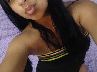 NoemiEvas - Live sex cam - 27703575