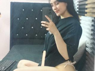 AnnieLamberth - Live porn &amp; sex cam - 27704562