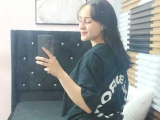 AnnieLamberth - Live porn &amp; sex cam - 27704583