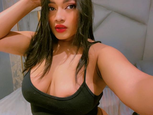 SaritaCute - Live porn &amp; sex cam - 27704660