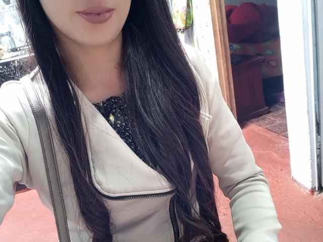 LouiseHott69 - сексуальная веб-камера в реальном времени - 27705402