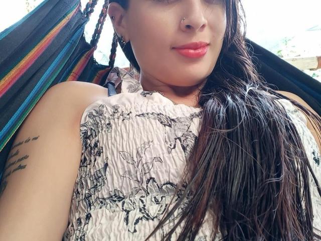 LouiseHott69 - Sexe cam en vivo - 27705409