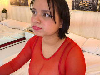 Blueeskyy - Live sex cam - 27707383