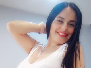 CharlotteCrofort - Live porn &amp; sex cam - 27708377
