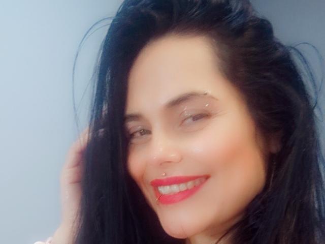 CharlotteCrofort - Live porn &amp; sex cam - 27708636