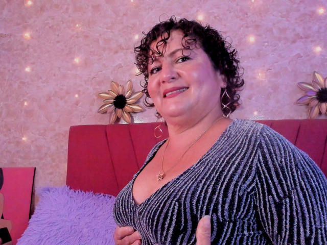 PalomaLombardi - Live porn &amp; sex cam - 27711737