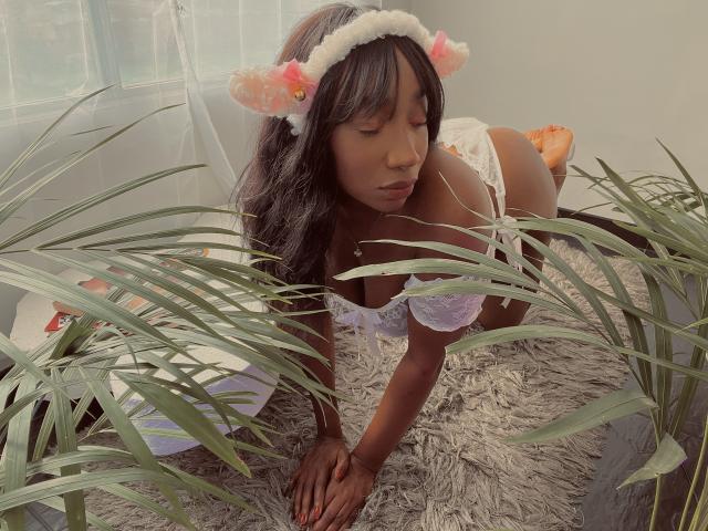 EllenWaris - Live porn &amp; sex cam - 27713095