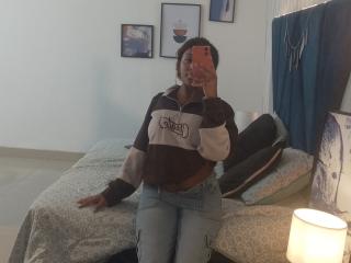 AmberQueeny - Live porn &amp; sex cam - 27713284
