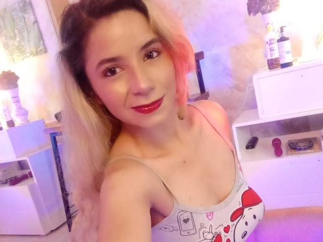 SophieTeller - Live porn &amp; sex cam - 27716686