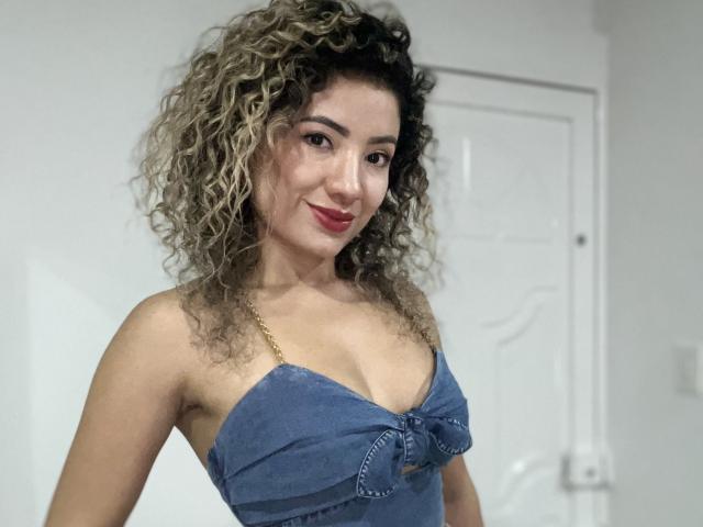 NicolBlosson - Sexe cam en vivo - 27716756