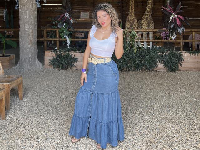 NicolBlosson - Live porn &amp; sex cam - 27716840