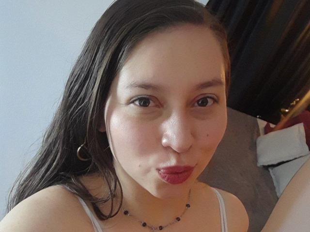 WidnyBeaumont - Porno na żywo i seks kamera - 27717218